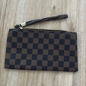 Checkered Brown and Black Wristlet